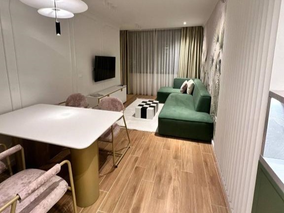 The Golden Luxury Downtown (One)